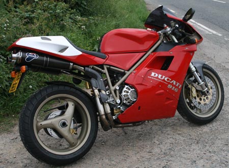 Ducati 916